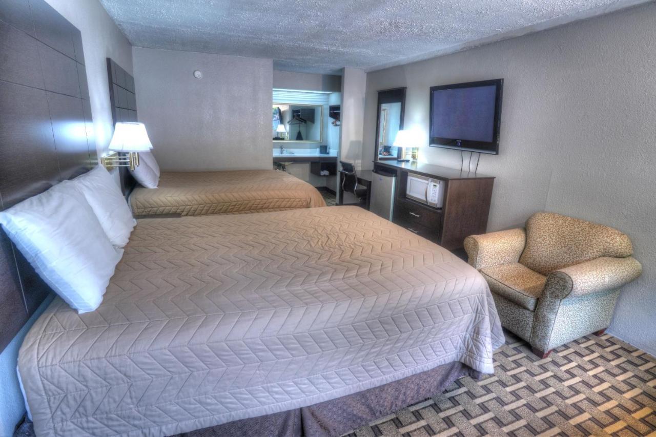 Amerivu Inn & Suites - Helen - Downtown Dış mekan fotoğraf
